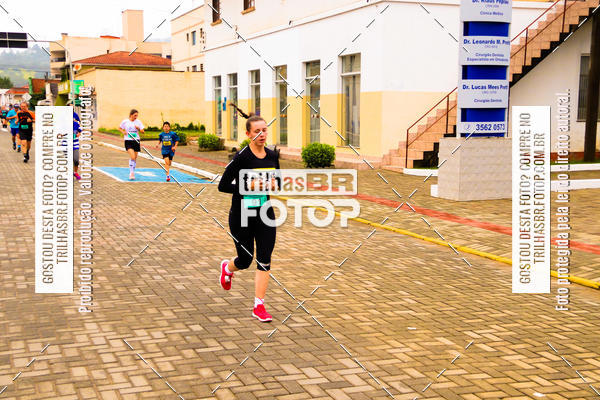 Buy your photos of the event2 Viacredi Alto Vale em Movimento on Fotop