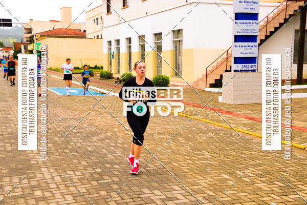 Buy your photos of the event2 Viacredi Alto Vale em Movimento on Fotop