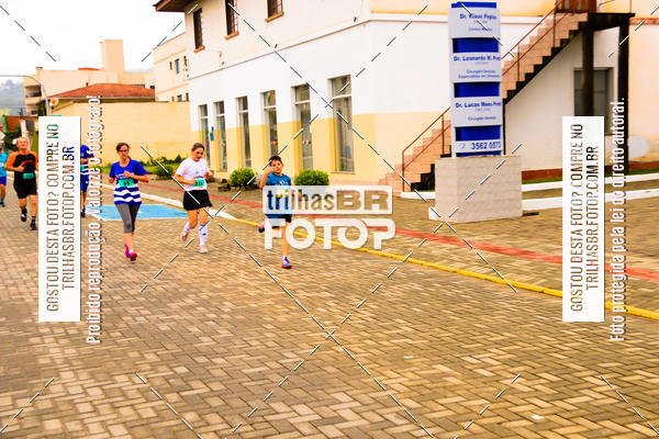 Buy your photos of the event2 Viacredi Alto Vale em Movimento on Fotop