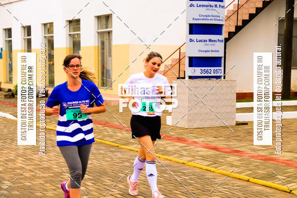 Buy your photos of the event2 Viacredi Alto Vale em Movimento on Fotop