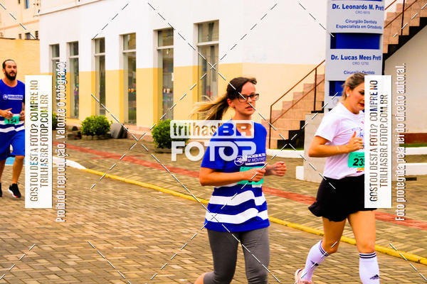 Buy your photos of the event2 Viacredi Alto Vale em Movimento on Fotop