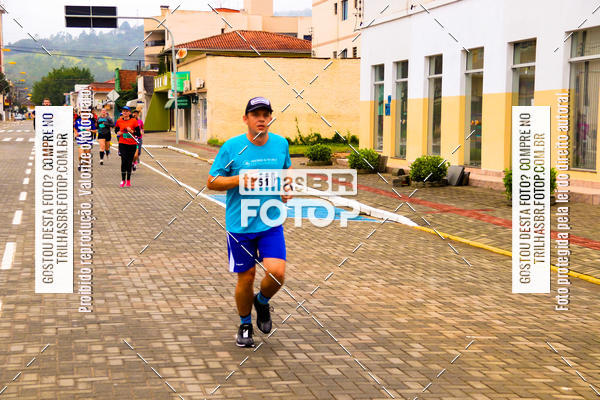 Buy your photos of the event2 Viacredi Alto Vale em Movimento on Fotop