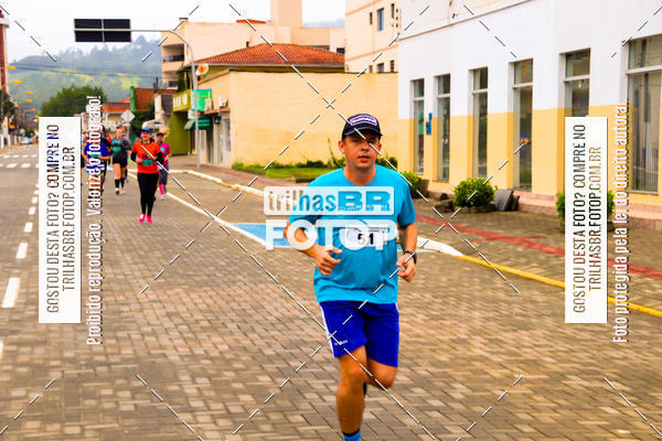 Buy your photos of the event2 Viacredi Alto Vale em Movimento on Fotop