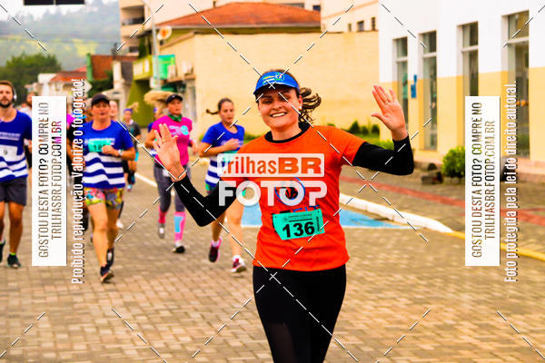 Buy your photos of the event2 Viacredi Alto Vale em Movimento on Fotop