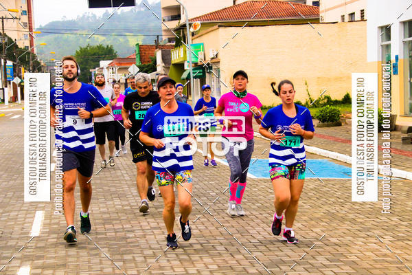 Buy your photos of the event2 Viacredi Alto Vale em Movimento on Fotop