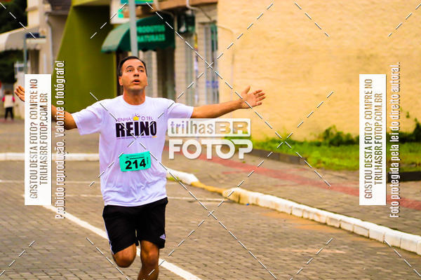 Buy your photos of the event2 Viacredi Alto Vale em Movimento on Fotop