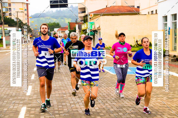 Buy your photos of the event2 Viacredi Alto Vale em Movimento on Fotop