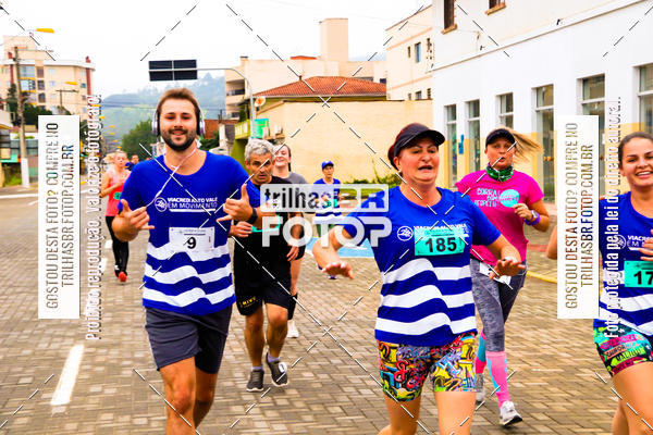 Buy your photos of the event2 Viacredi Alto Vale em Movimento on Fotop