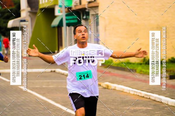 Buy your photos of the event2 Viacredi Alto Vale em Movimento on Fotop