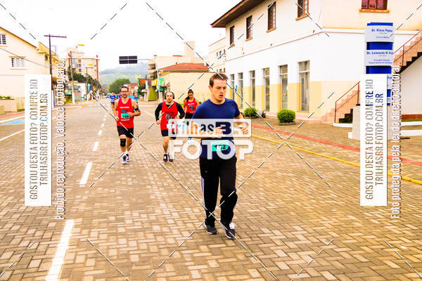 Buy your photos of the event2 Viacredi Alto Vale em Movimento on Fotop