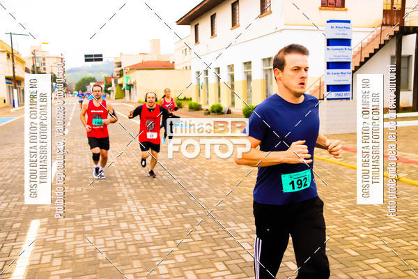 Buy your photos of the event2 Viacredi Alto Vale em Movimento on Fotop