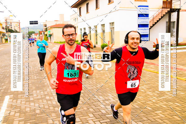 Buy your photos of the event2 Viacredi Alto Vale em Movimento on Fotop