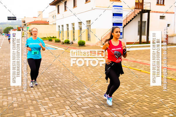 Buy your photos of the event2 Viacredi Alto Vale em Movimento on Fotop