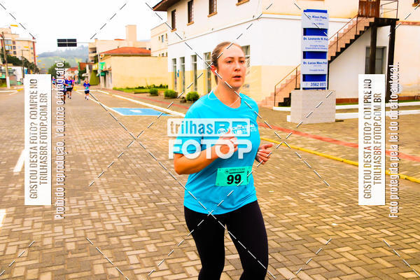 Buy your photos of the event2 Viacredi Alto Vale em Movimento on Fotop