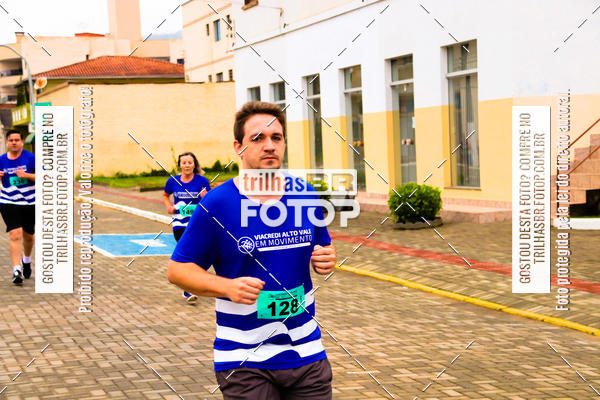 Buy your photos of the event2 Viacredi Alto Vale em Movimento on Fotop