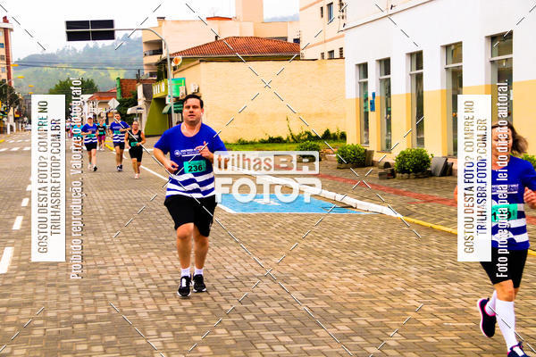 Buy your photos of the event2 Viacredi Alto Vale em Movimento on Fotop