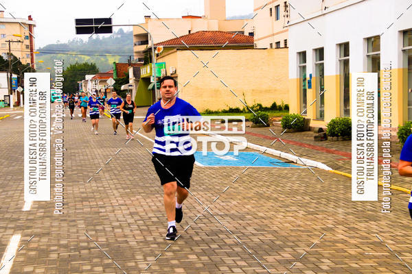 Buy your photos of the event2 Viacredi Alto Vale em Movimento on Fotop