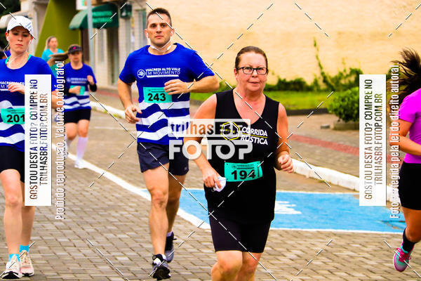 Buy your photos of the event2 Viacredi Alto Vale em Movimento on Fotop