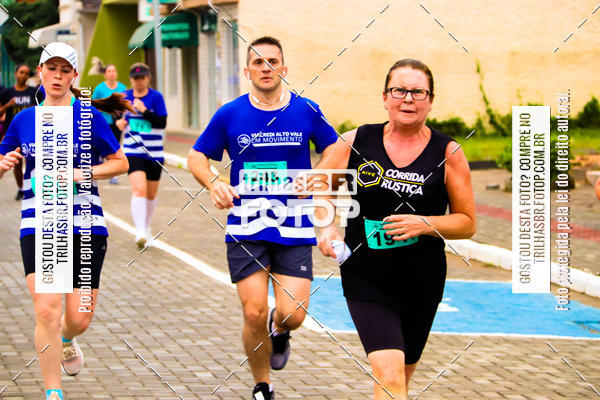 Buy your photos of the event2 Viacredi Alto Vale em Movimento on Fotop