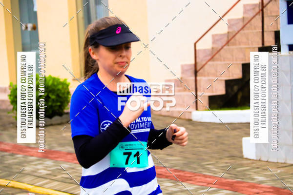 Buy your photos of the event2 Viacredi Alto Vale em Movimento on Fotop