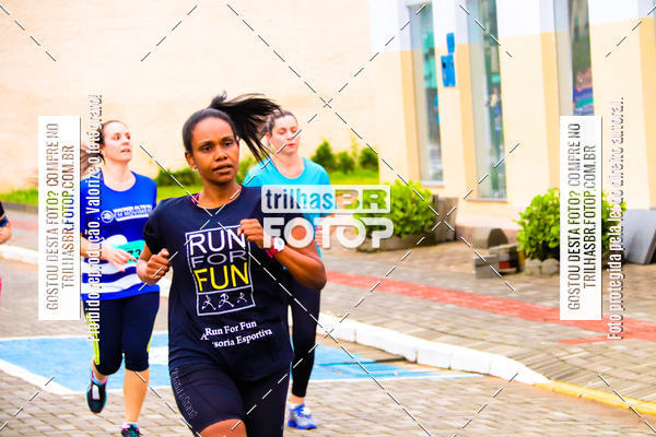 Buy your photos of the event2 Viacredi Alto Vale em Movimento on Fotop