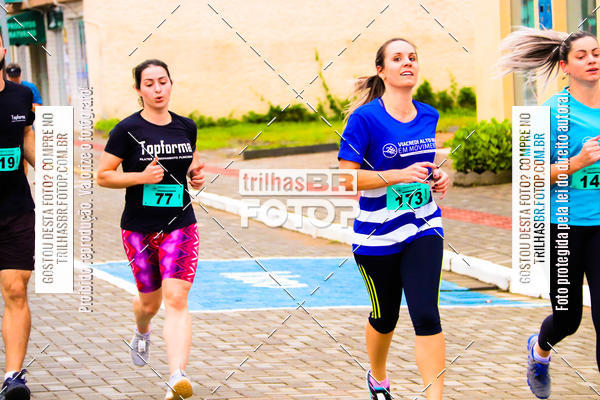 Buy your photos of the event2 Viacredi Alto Vale em Movimento on Fotop