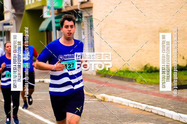 Buy your photos of the event2 Viacredi Alto Vale em Movimento on Fotop