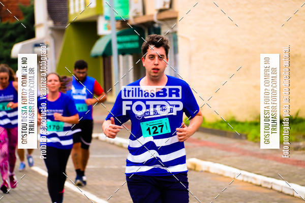 Buy your photos of the event2 Viacredi Alto Vale em Movimento on Fotop