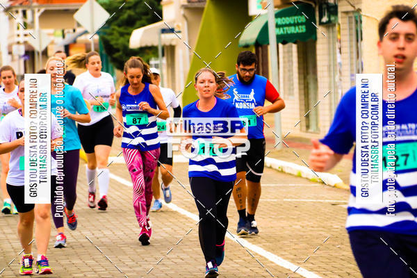 Buy your photos of the event2 Viacredi Alto Vale em Movimento on Fotop