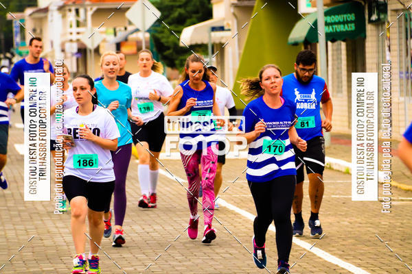 Buy your photos of the event2 Viacredi Alto Vale em Movimento on Fotop