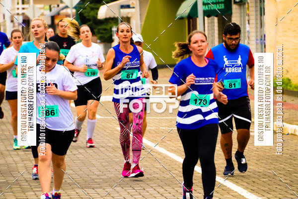 Buy your photos of the event2 Viacredi Alto Vale em Movimento on Fotop