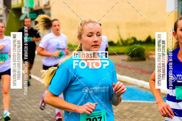 Buy your photos of the event2 Viacredi Alto Vale em Movimento on Fotop