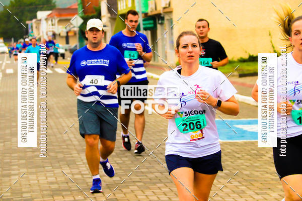 Buy your photos of the event2 Viacredi Alto Vale em Movimento on Fotop