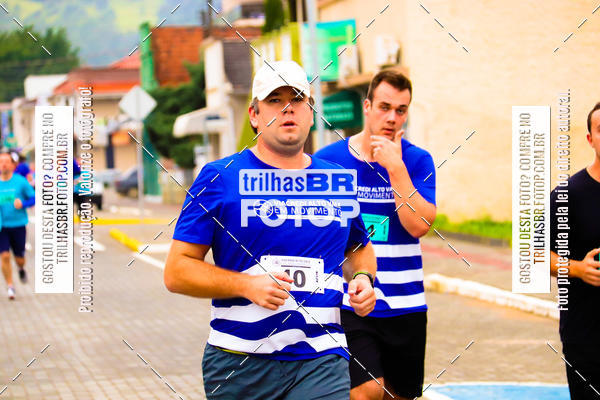 Buy your photos of the event2 Viacredi Alto Vale em Movimento on Fotop