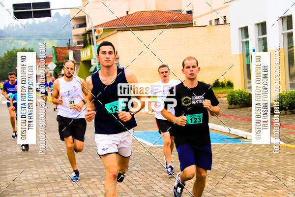 Buy your photos of the event2 Viacredi Alto Vale em Movimento on Fotop