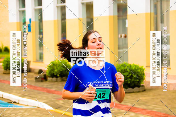 Buy your photos of the event2 Viacredi Alto Vale em Movimento on Fotop