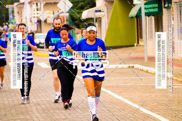 Buy your photos of the event2 Viacredi Alto Vale em Movimento on Fotop