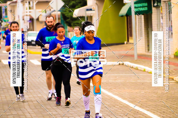 Buy your photos of the event2 Viacredi Alto Vale em Movimento on Fotop