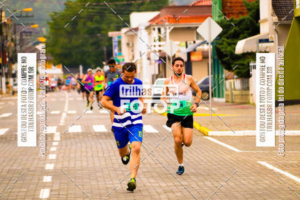 Buy your photos of the event2 Viacredi Alto Vale em Movimento on Fotop