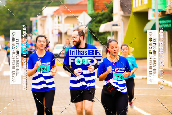 Buy your photos of the event2 Viacredi Alto Vale em Movimento on Fotop