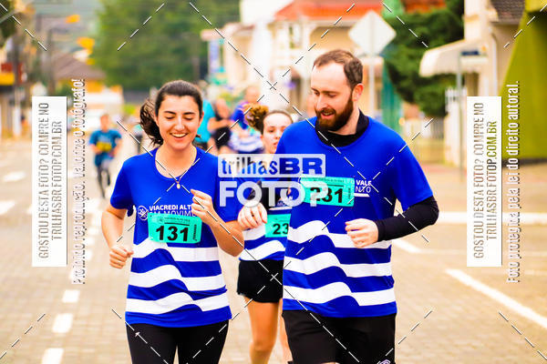 Buy your photos of the event2 Viacredi Alto Vale em Movimento on Fotop