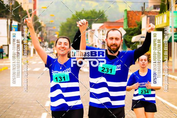 Buy your photos of the event2 Viacredi Alto Vale em Movimento on Fotop