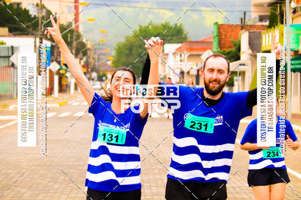 Buy your photos of the event2 Viacredi Alto Vale em Movimento on Fotop