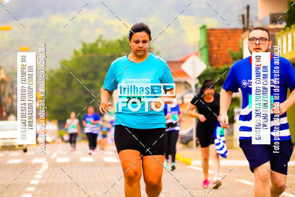 Buy your photos of the event2 Viacredi Alto Vale em Movimento on Fotop