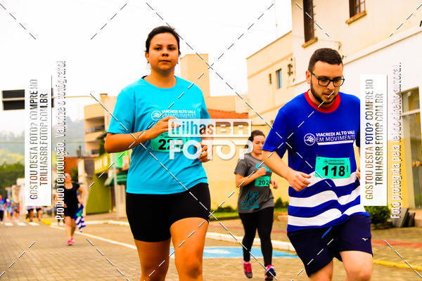 Buy your photos of the event2 Viacredi Alto Vale em Movimento on Fotop