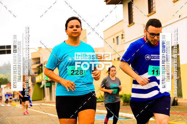 Buy your photos of the event2 Viacredi Alto Vale em Movimento on Fotop