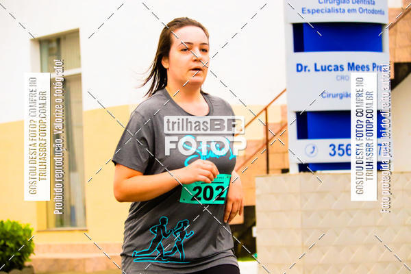 Buy your photos of the event2 Viacredi Alto Vale em Movimento on Fotop