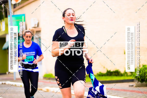 Buy your photos of the event2 Viacredi Alto Vale em Movimento on Fotop