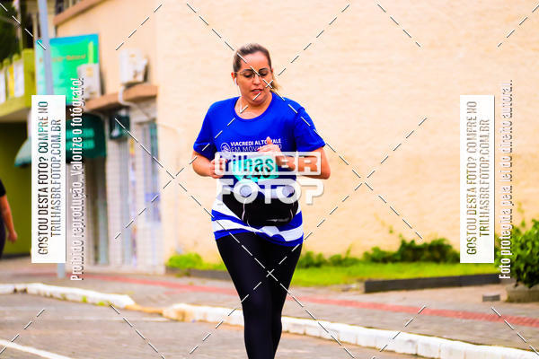 Buy your photos of the event2 Viacredi Alto Vale em Movimento on Fotop