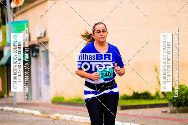 Buy your photos of the event2 Viacredi Alto Vale em Movimento on Fotop